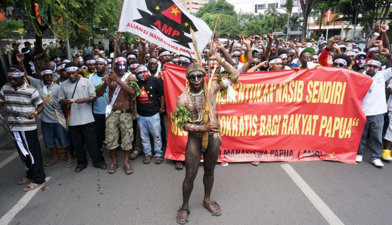 Kado Natal untuk Papua