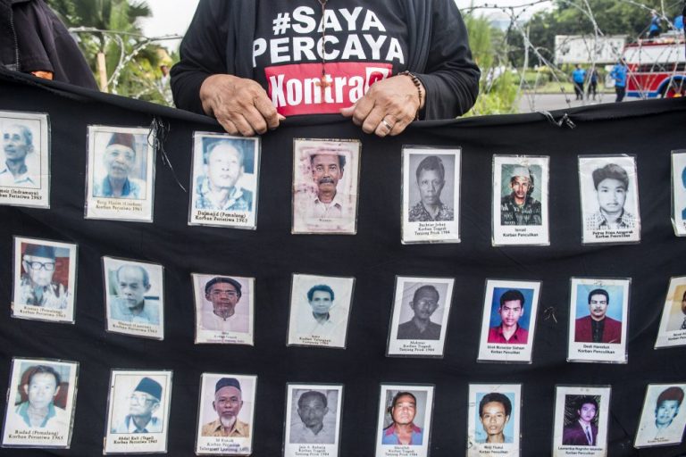 Cemburu pada Sebuah Demo