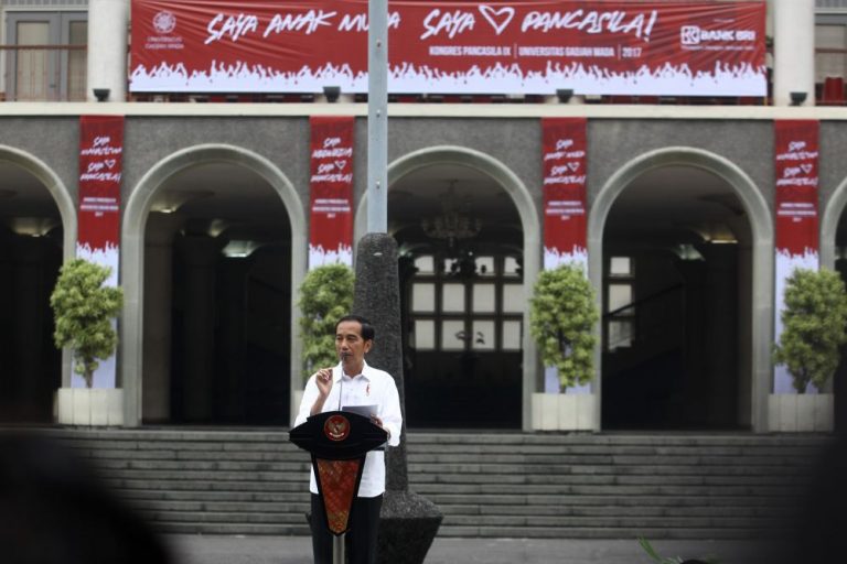 Pengkhianatan Kaum Intelektual