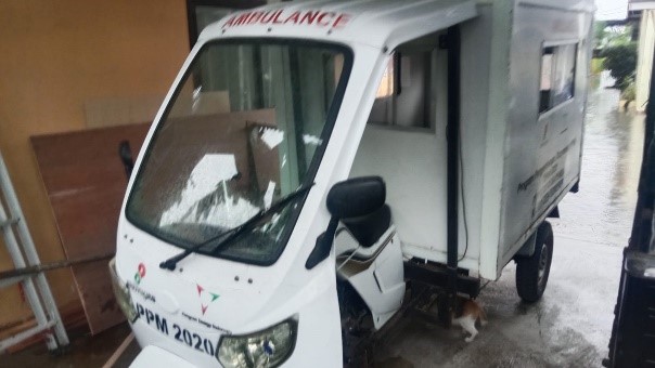 Ambulance Roda 3 Moda Transportasi Yang Hanya Bisa Digunakan di Kepulauan Terluar Sepeken, Sumenep