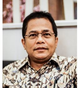Dr. Indra Iskandar
