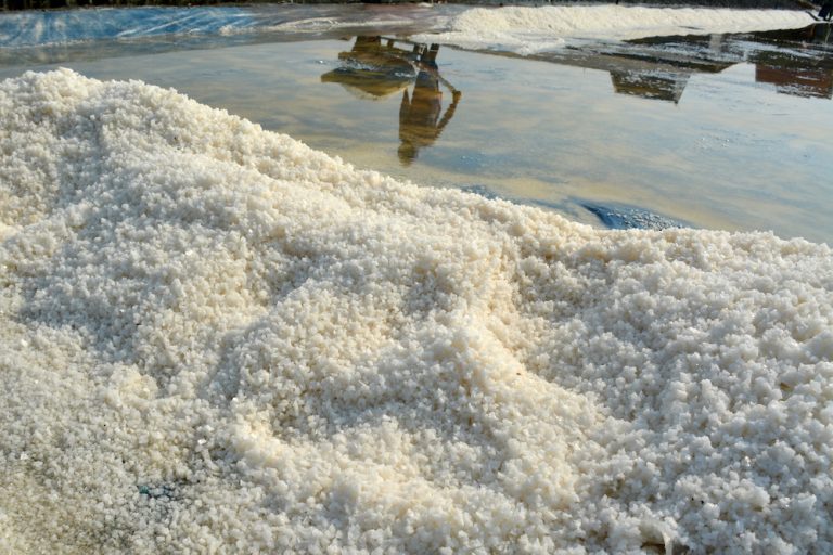 Secercah Harapan Petani Garam Rawaurip