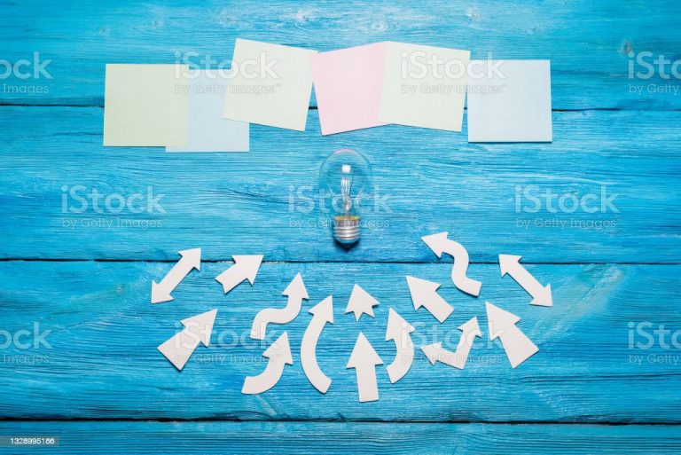 Menjadi (Tidak) Pakar