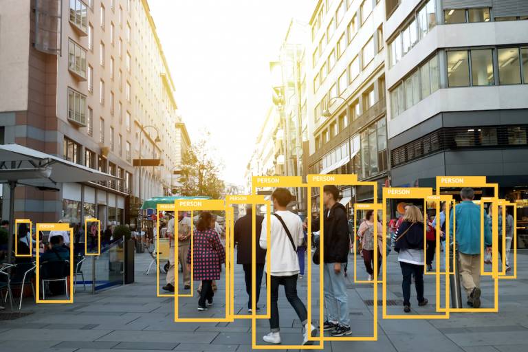 Big Data dan Manfaatnya bagi E-Commerce