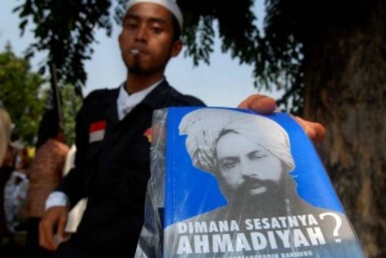 Memahami Kontroversi Ahmadiyah