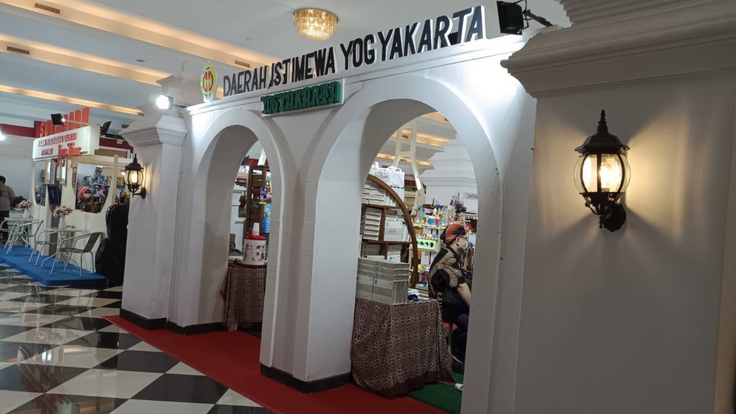 geotimes - Dukung UMKM, Pemprov DIY Pamerkan Ragam Budaya di Jakarta Fair