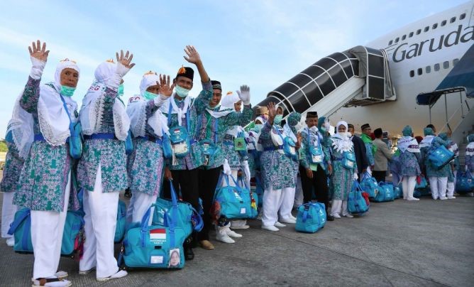 Karakteristik dan kekhasan jamaah indonesia dalam Pengusahaan Ibadah Umroh dan Haji