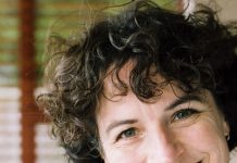 Ketika Buku Ditinggalkan: Upaya Kate De Goldi Menginspirasi Generasi Pembaca di Selandia Baru